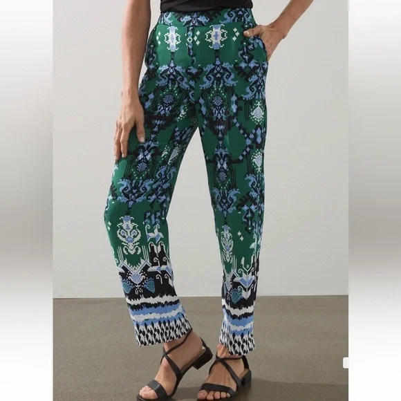 Chicos Ikat Wide Leg Soft Crops - Picture 2 of 13